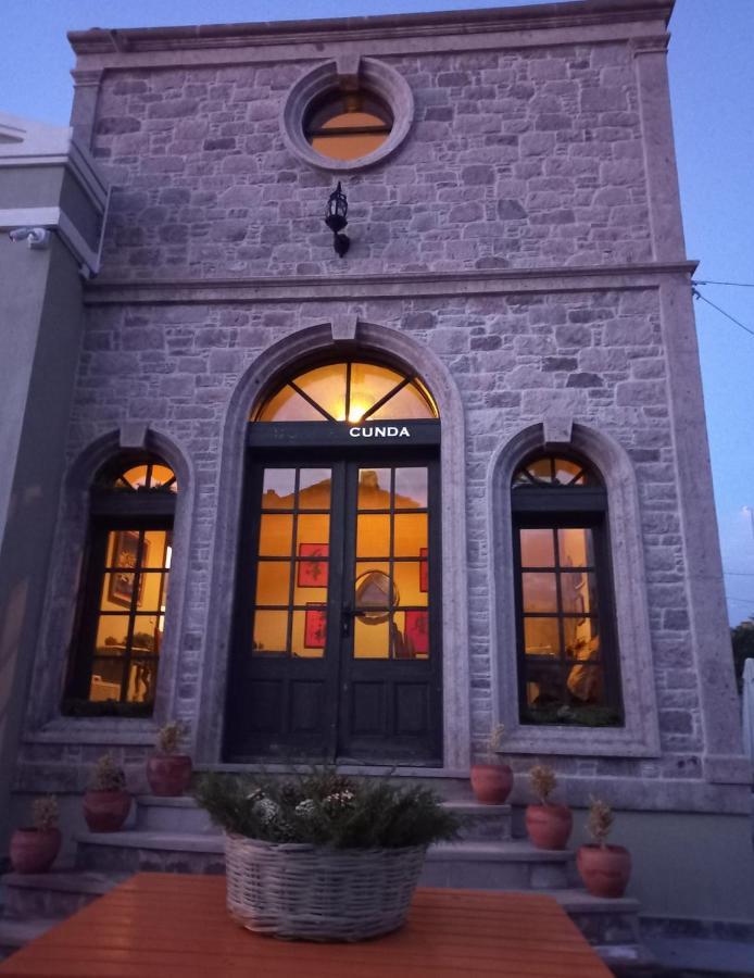 Zarbali Cunda Hotel Ayvalik Exterior photo